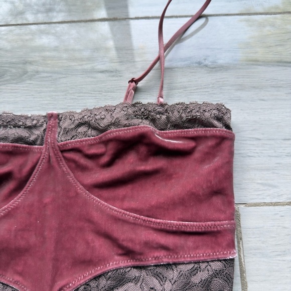 Free People Intimately Purple Velvet Bandeau With Lace Trim XS - Picture 4 of 8